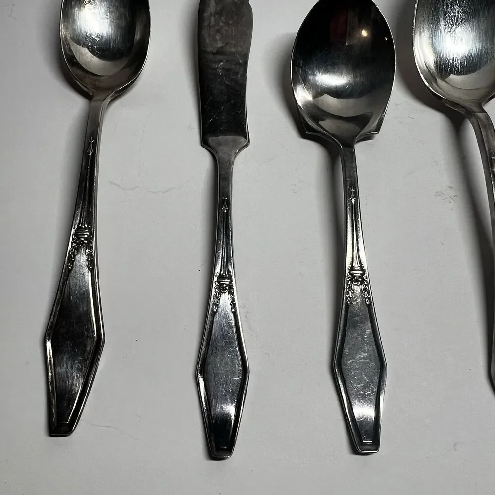 Vtg Holmes Edwards Silverplate Flatware Mixed Lot 6pc Spoons Knife Fork